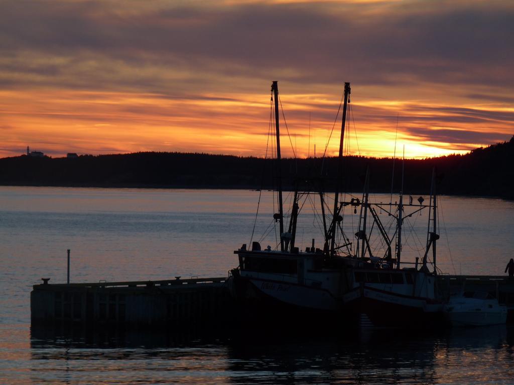 Oliver'S Landing Βίλα Rocky Harbour Δωμάτιο φωτογραφία